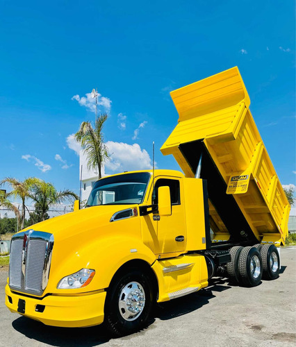 Imagen 1 de 15 de Volteo 14m3 Camion Torton Kenworth T680 2014