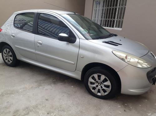 Peugeot 207 2010 1.4 Xr Flex 5p