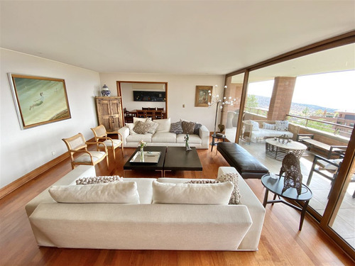 Penthouse: San Carlos De Apoquindo / U Los Andes