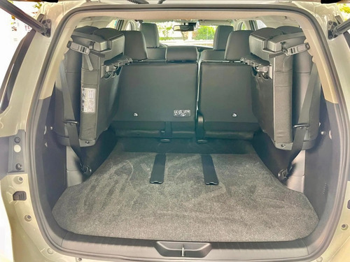 Toyota SW4 2.8 Tdi Srx Platinum 7L 4X4 Aut. 5P