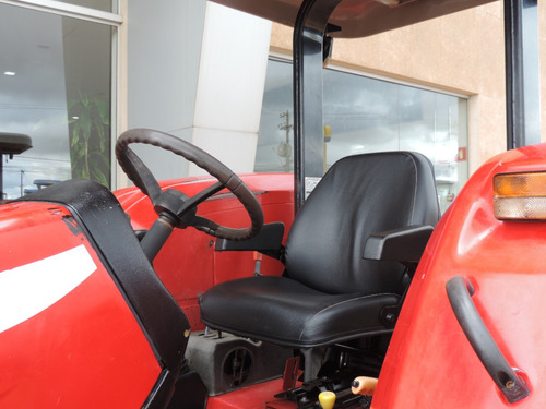 Trator Marca Massey Ferguson - Modelo 4292 4x4