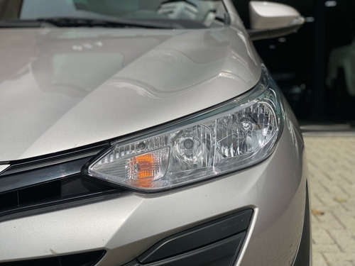 Imagem 5 de 10 de Toyota Yaris Yaris Sedan 1.5 Xl Plus Tech Cvt Cvt