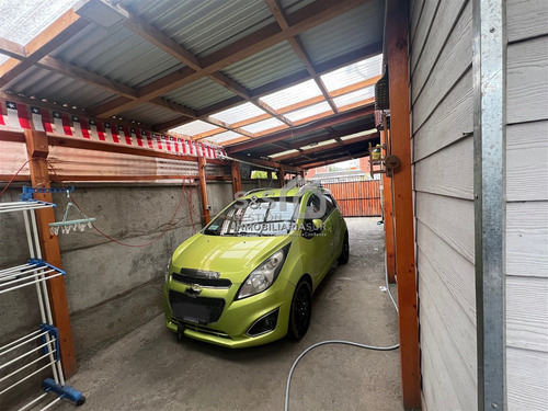 Casa En Venta De 2 Dorm. En Padre Las Casas