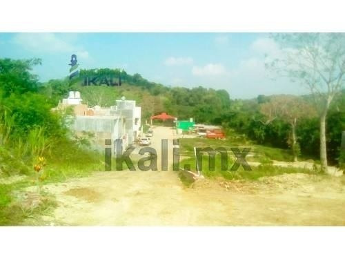 Imagen 6 de 12 de Terrenos En Venta Col Ampliacion 20 De Noviembre Poza Rica Veracruz, Ubicado En La Calle San Antonio De La Colonia Ampliación 20 De Noviembre Cuenta Con 204 M², Son 12 M De Frente Por 17 M De Fondo,