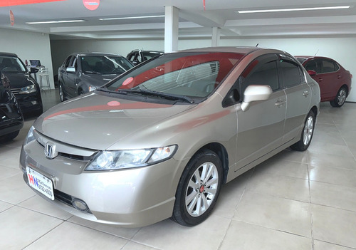 Honda Civic 1.8 Lxs Flex 4p