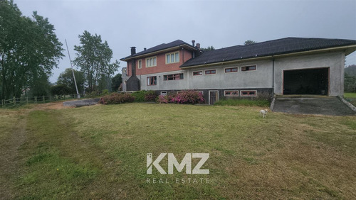 Casa En Venta De 8 Dorm. En Llanquihue