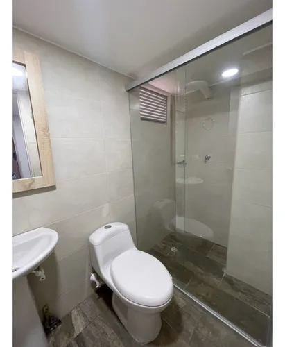Se Vende Apartamento Y/o Local Tipo Duplex Primer Piso En La Ceja