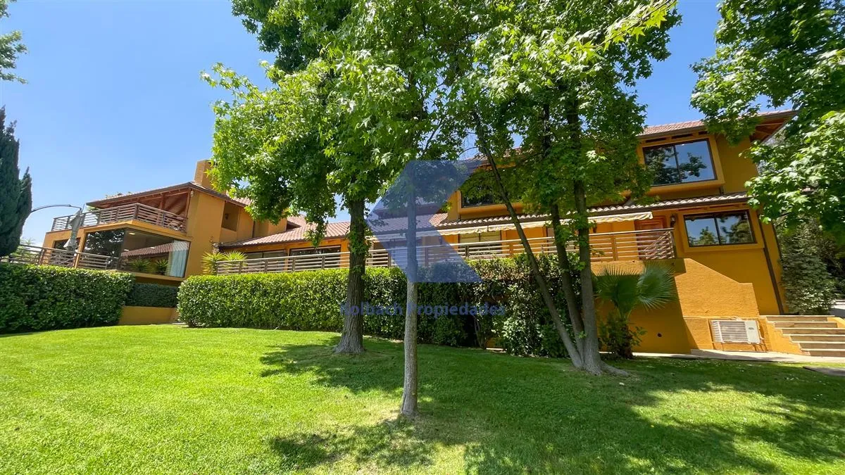 Imagen 2 de 30 de Casa En Venta De 7 Dorm. En La Reina