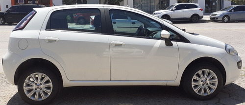 Fiat Punto 1.4 Attractive L/13 2015