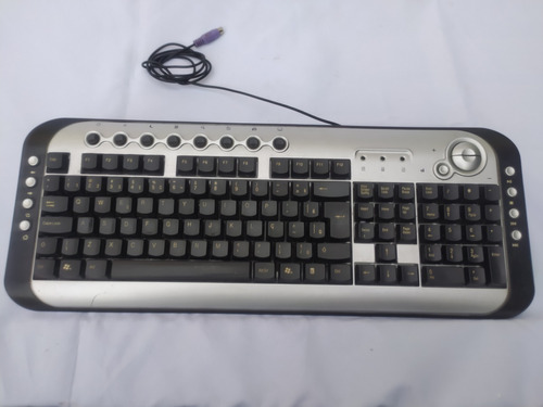 Teclado Antigo Ps2  Preto E Prata Abnt Multimídia Excelente