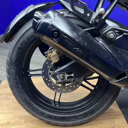 Yamaha R15 2016