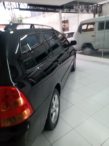 Imagem 4 de 10 de Toyota Fielder Sl
