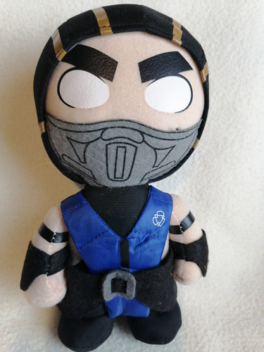 Peluche Original Sub Zero Mortal Kombat Warner Bros 20cm.