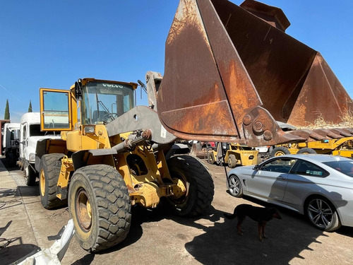 Imagen 3 de 6 de Cargador Marca Volvo L120e Año 2005