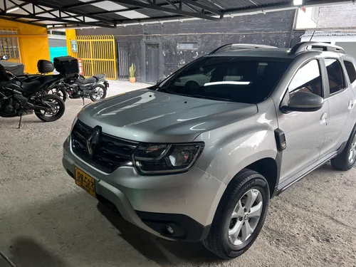 Renault Duster 1.3 Intense Cvt