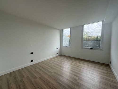 Venta| Departamento 3dorm -patio- Cochera Jardin Claret Summum Zona Norte