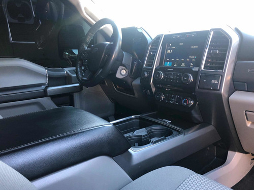 Imagen 5 de 8 de Ford F-250 2017 6.7l Super Duty Cab Dob Diesel 4x4 At
