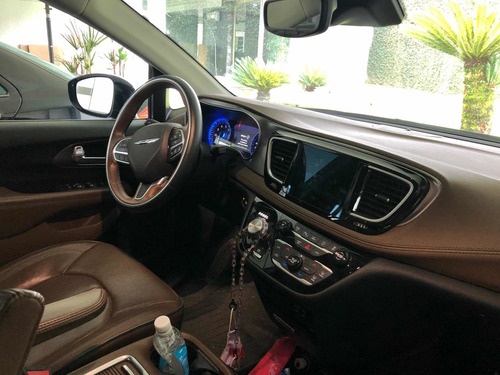 Imagen 4 de 11 de Chrysler Pacifica 3.7 3.6 At 2017