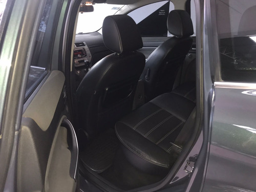 Imagen 17 de 18 de Ford Kuga 2.5 Titanium At 4x4 L (ku05)