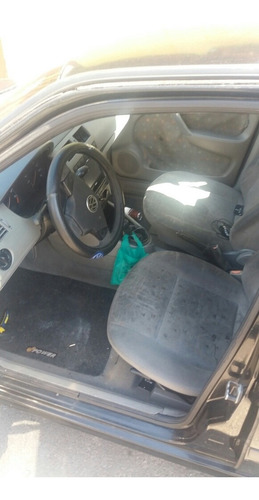 Imagem 5 de 7 de Volkswagen Gol 2002 1.0 Plus 4p Gasolina