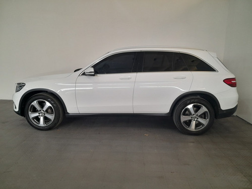 Mercedes Benz Glc 300 Off-road (int 9180)