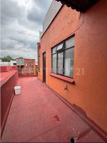 Residencia En Venta En Jardines Del Pedregal, Álvaro Obregón, Cdmx
