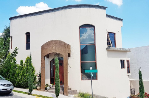 Oportunidad¡¡ Venta Casa Fracc. Hacienda Del Moro, Yolrod