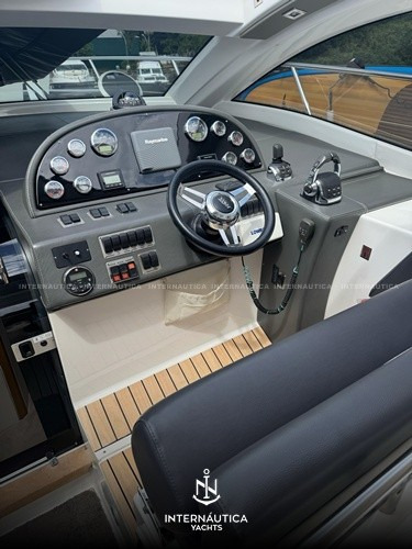 Lancha Phantom 400ht 2017 Phantom Schaefer Cimitara Beneteau