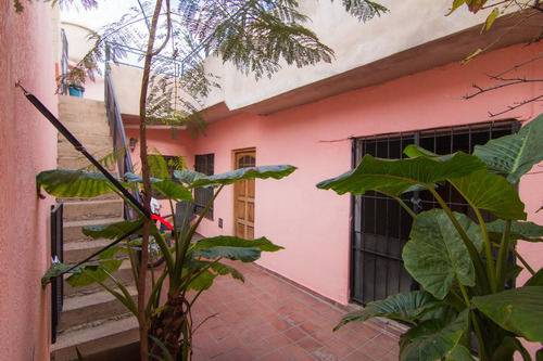 Ph En Venta - 3 Dormitorios 1 Baño - 69mts2 Cubiertos - Lomas Del Mirador