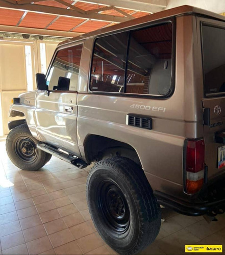 Toyota Macho Land Cruiser 4.5