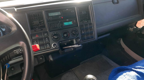 Ford Cargo 816 - Único Dono