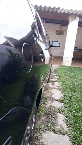 Imagem 4 de 9 de Volkswagen Polo Sedan 2005 2.0 Comfortline 4p