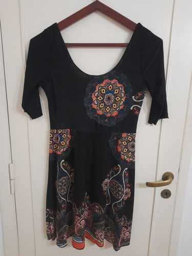 Vestido Negro Con Mandalas - S