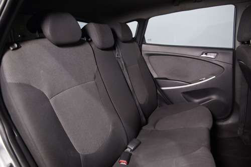 Imagen 13 de 14 de Hyundai Accent I25 1.6l - 138850