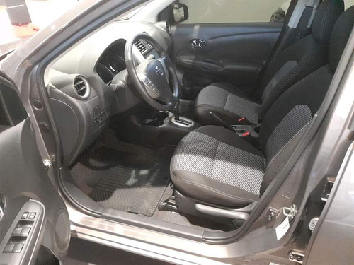 Nissan Versa 1.6 16V FLEXSTART SV 4P XTRONIC
