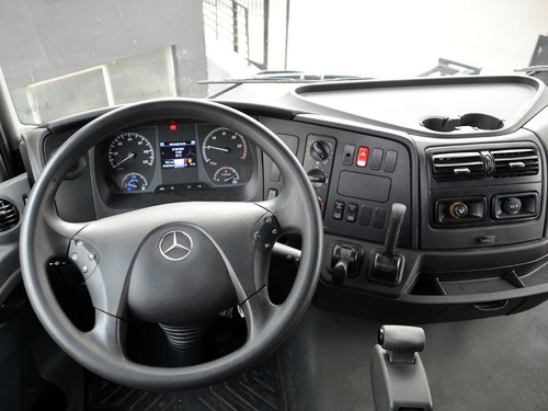 Imagem 7 de 10 de Mb 2041 2021 Axor = Mb2536 Vw 19330 19360 P360 Scania Fm 370