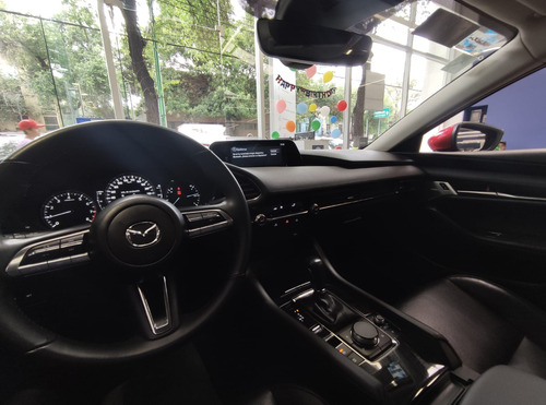 Mazda 3 I Grand Touring 2019 At