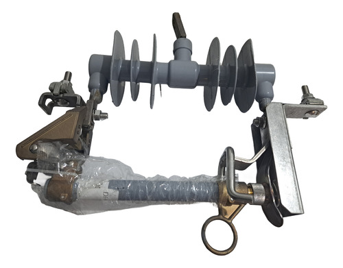 Kit 1 Apartarrayo Adom 12 (10 Kv) Y 1 Cortacircuito 15 Kv