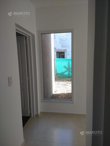 Imagen 16 de 29 de Casa En Venta En Barrio El Canton - Maroto Propiedades