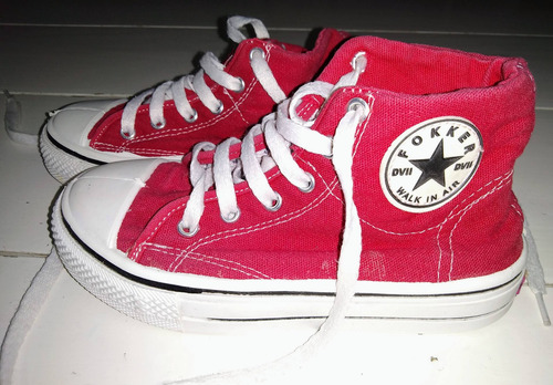 Zapatillas De Lona Para Niños Tipo Botitas Fokker Rojas T 28 (Usado)