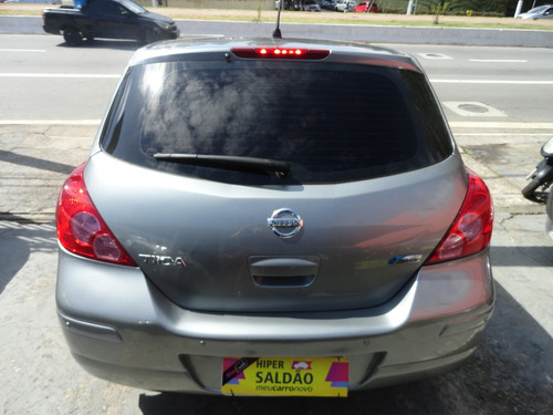 Nissan Tiida 1.8 S Flex Aut. 5p