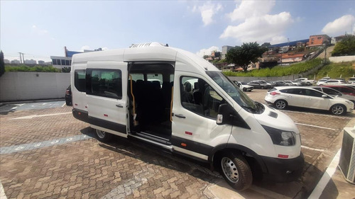 Imagem 3 de 6 de Transit 2.0 Ecoblue Diesel Minibus 17+1 460e Manual