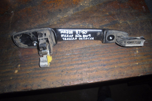 Imagen 3 de 3 de Vendo Manigueta Trasera Derecha De Mazda Bt-50, Año 2009