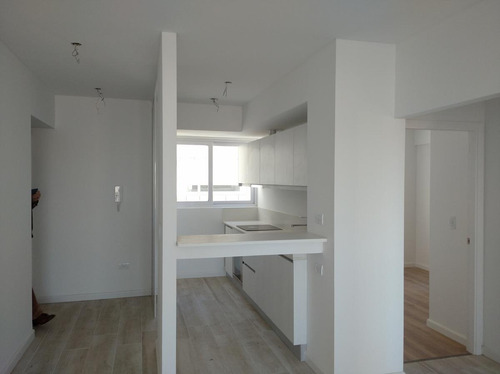 Departamento De 3 Ambientes En Nuevo Emprendimiento - Balcon - Cochera - Parque Chas