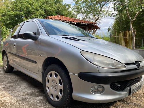 Imagem 2 de 7 de Peugeot