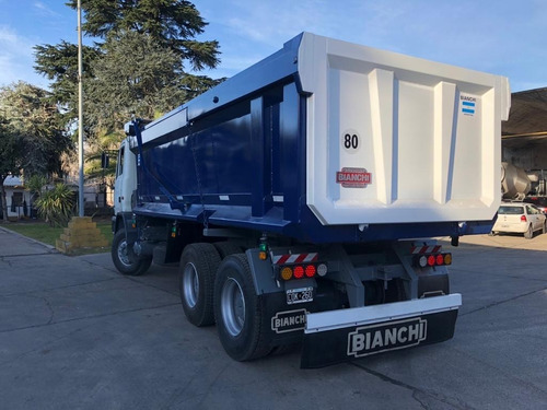 Imagen 6 de 12 de Iveco Astra 380 Hp 6x4 Volcadora Roquera Listo Para Trabajar