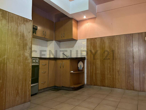 Venta Departamento 2 Ambientes Con Cochera En Lanus Oeste