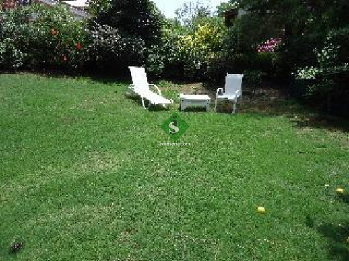 Alquiler Y Venta De Casa En La Mansa, 2 Dormitorios, 2 Baños, Cerca Del Mar- Ref: 44163