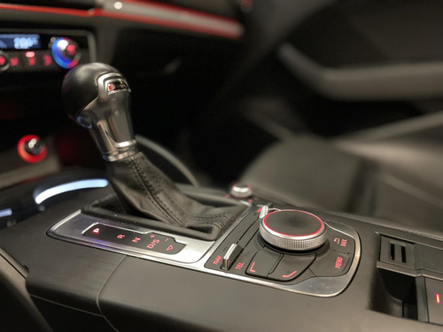 Imagem 12 de 14 de Audi A3 1.8 Lm 180cv Aut. Gasolina Automático Blindado