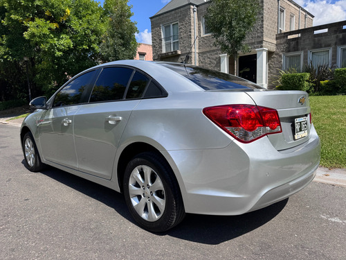 Chevrolet Cruze 1.8 Lt Mt